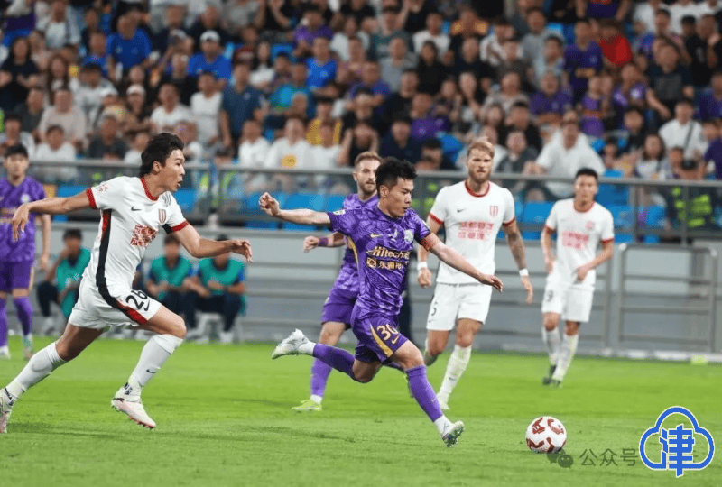 中超-阿代米破门韦世豪点射+红牌津门虎2-1双杀成都(韦世豪抵达成都)
