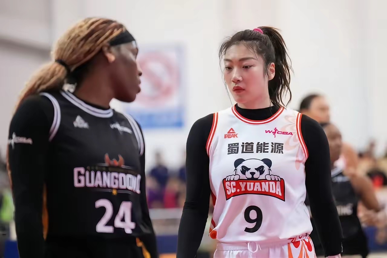 宫鲁鸣为女篮亚洲杯练兵两大问题急需解决(宫鲁鸣个人简历)